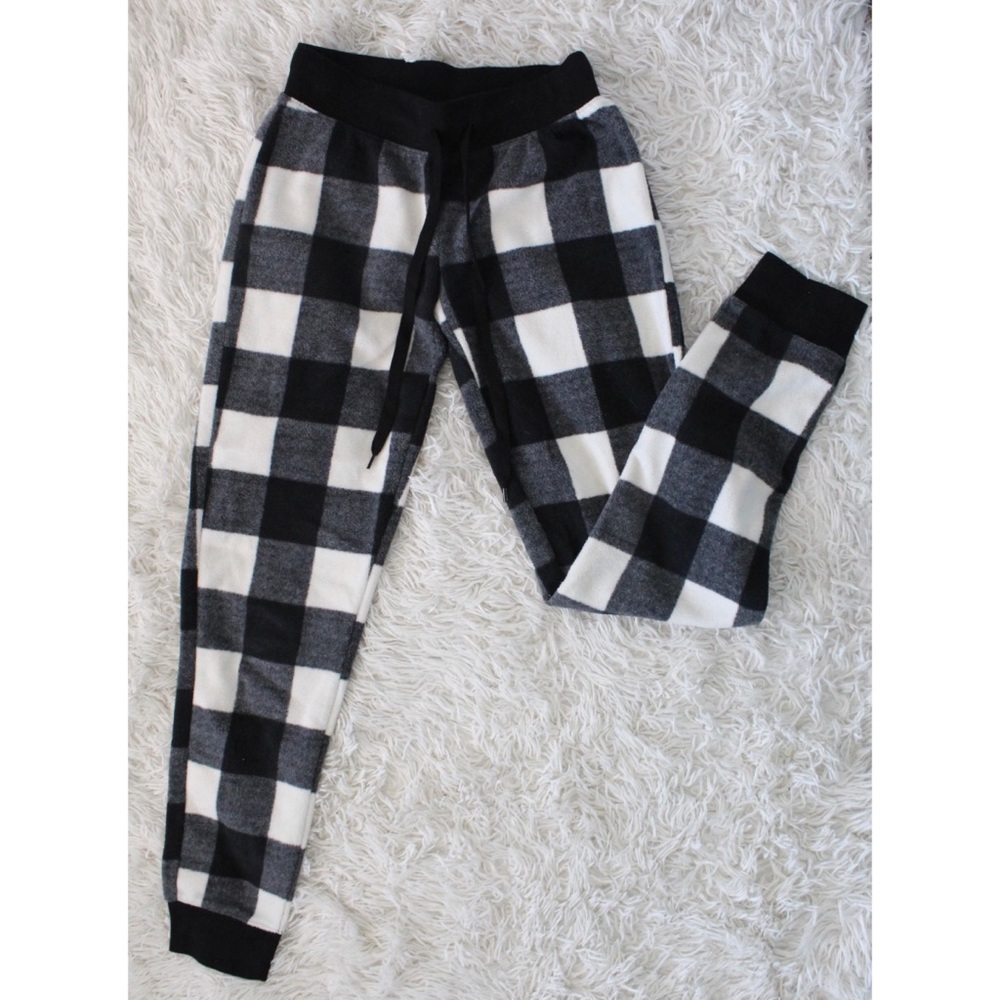 Women’s Plaid Pajama Bottoms | Black and White Plaid | Sleepwear | Comfy Pants